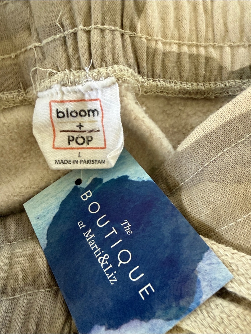 bloom Men's Tan & Beige Camo Cargo Joggers - Picture 3 of 3